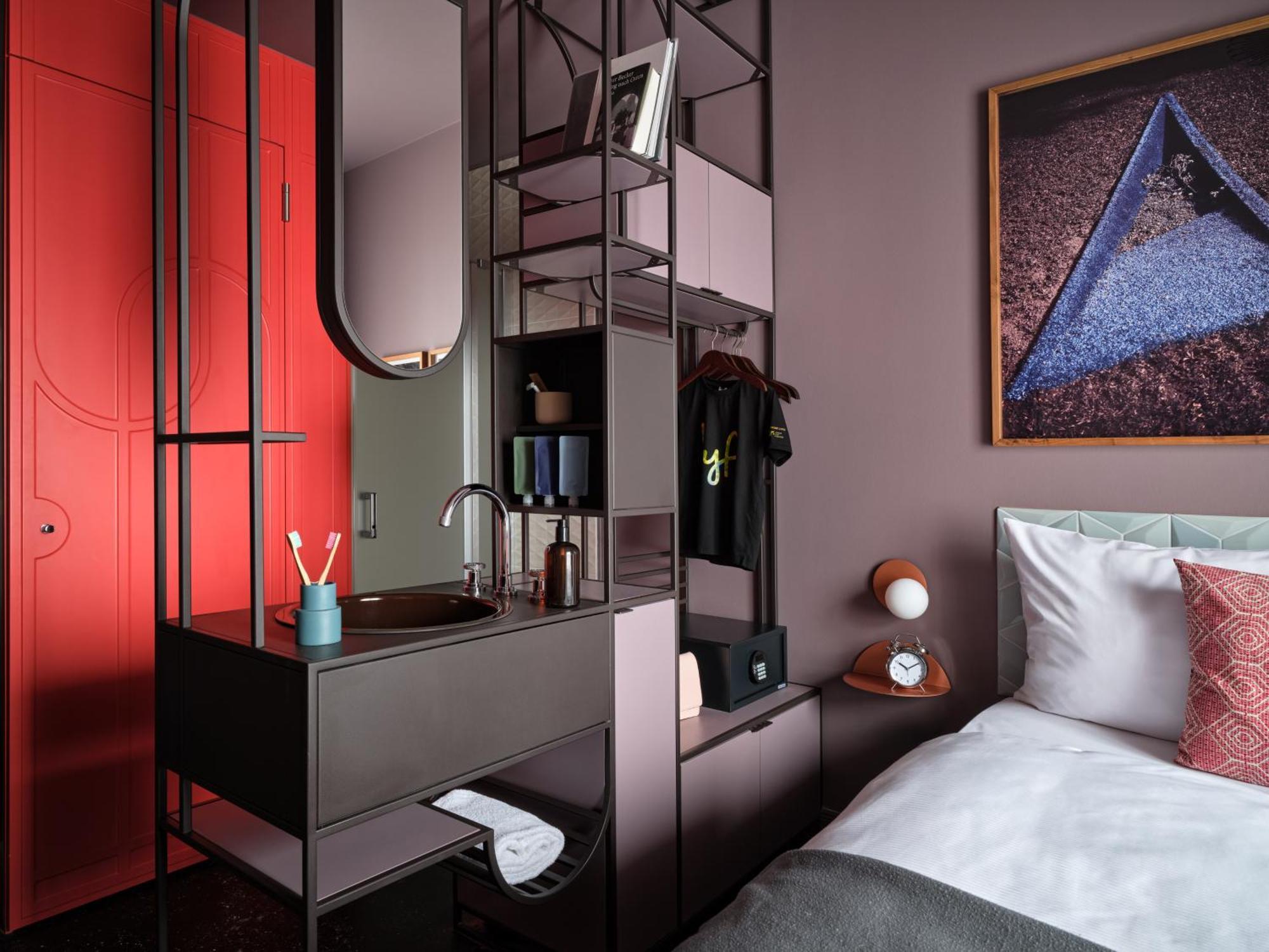 Lindley Lindenberg 4*